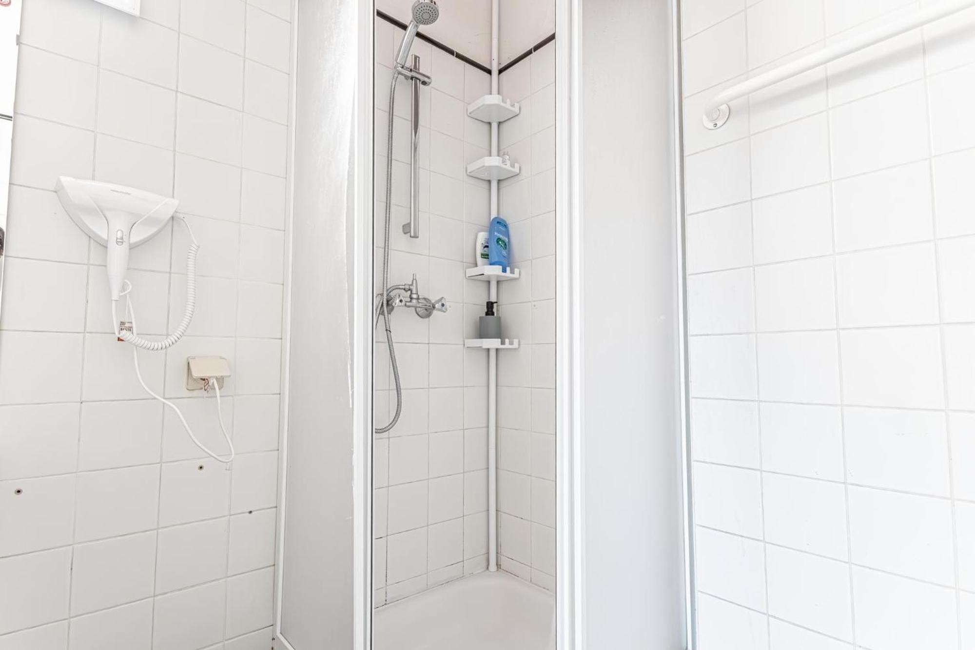 Comfy 3Br Shared Apartment - U6 Subway, Danube & Millenium City Wina Bagian luar foto