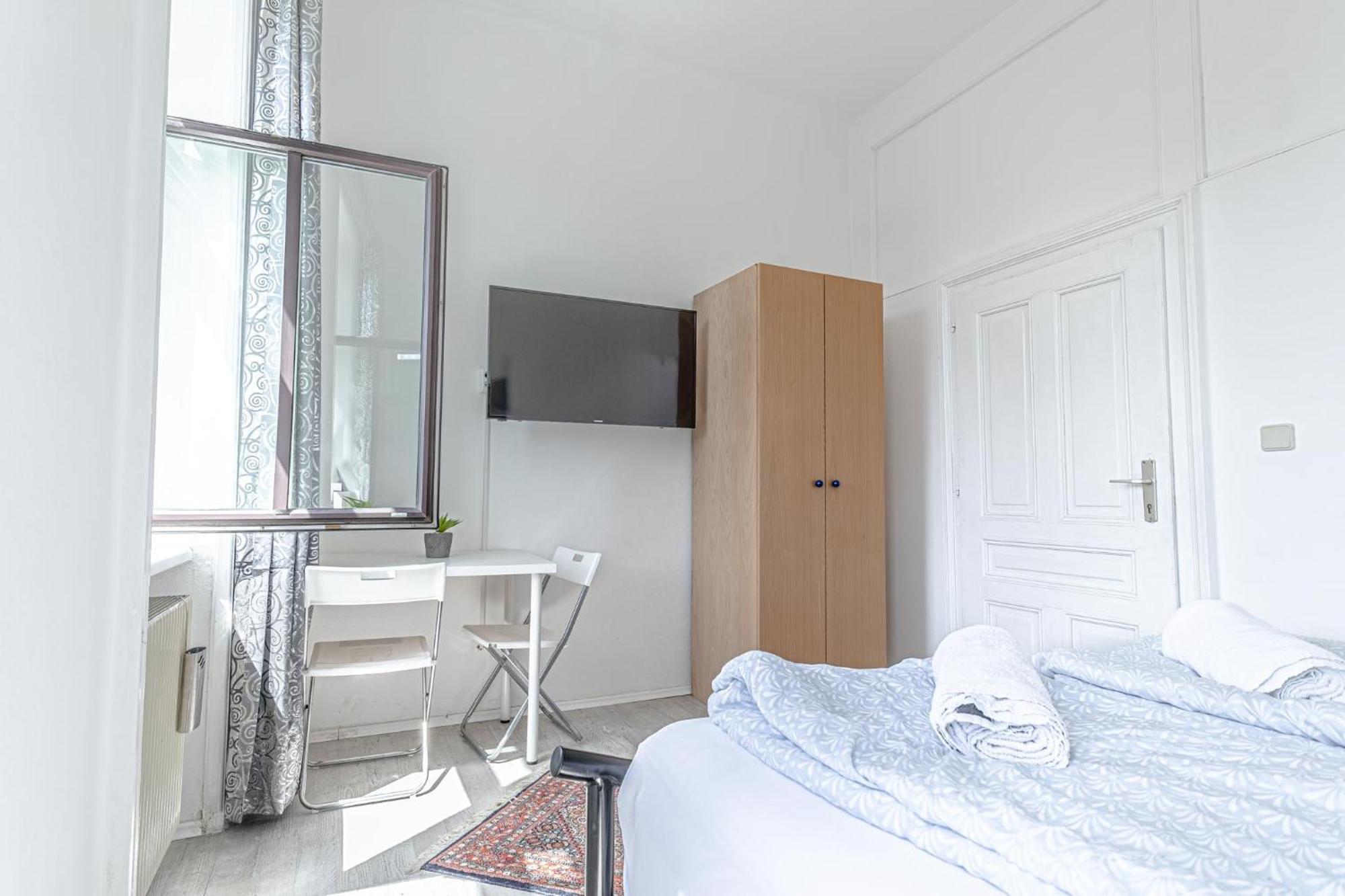 Comfy 3Br Shared Apartment - U6 Subway, Danube & Millenium City Wina Bagian luar foto